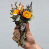 Trockenblumen mit Kräutern, weißem Salbei und Bergkristall zum Räuchern - Harmonie